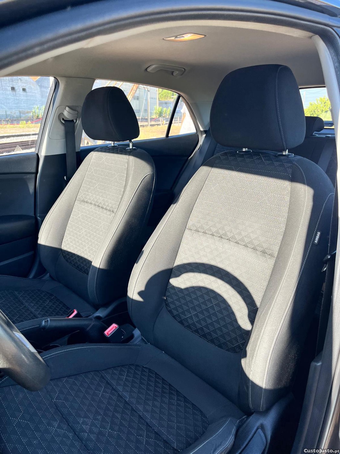 Kia Rio 1.4 CRDI 78CV Dream Edition — fotografia 6