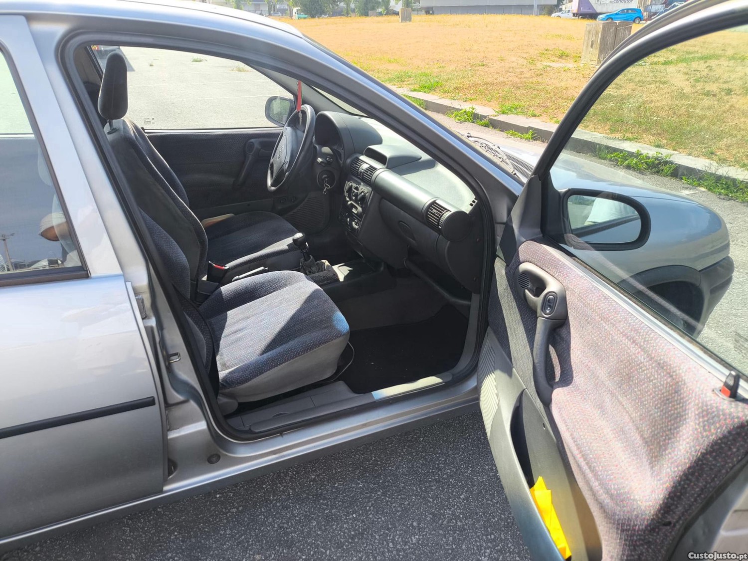 Opel Corsa B 1.5 TD GLS — fotografia 6