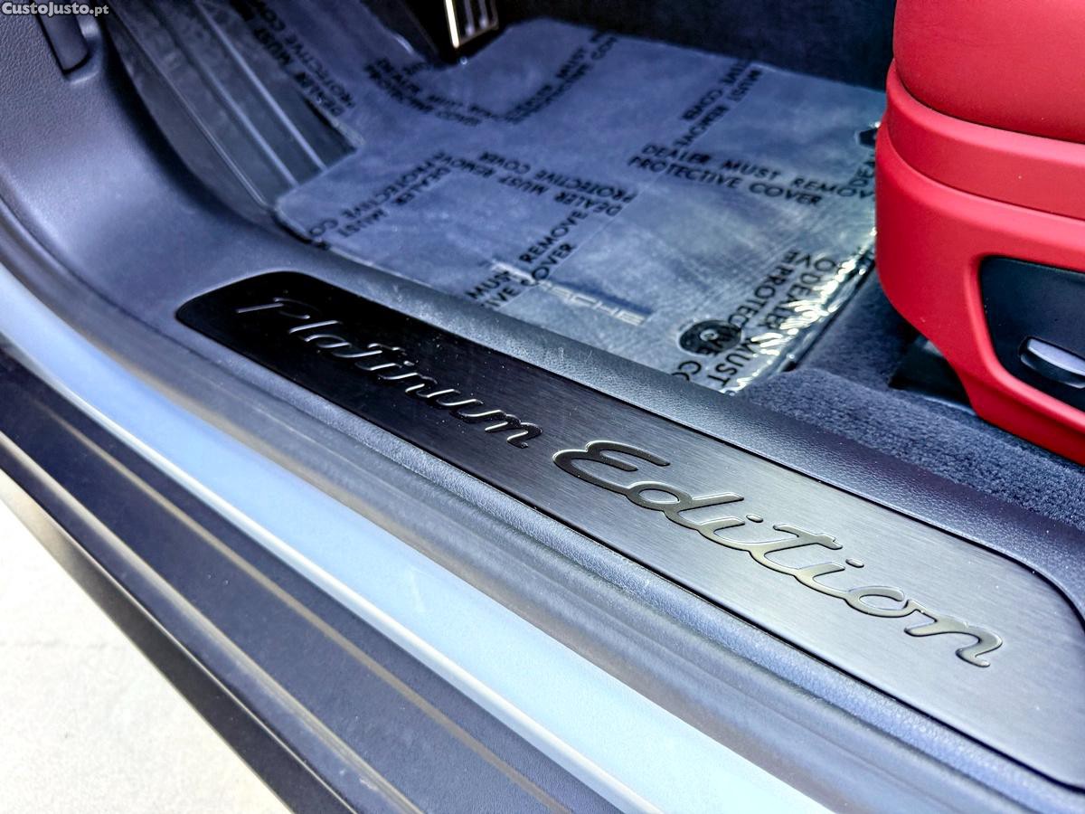 Porsche Panamera E-Hybrid Platinum Edition — fotografia 36