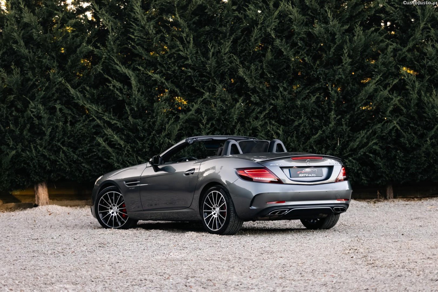 Mercedes-Benz SLC 43 AMG Standard — fotografia 17