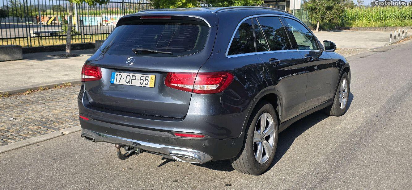 Mercedes-Benz GLC 250 d 4matic — fotografia 9