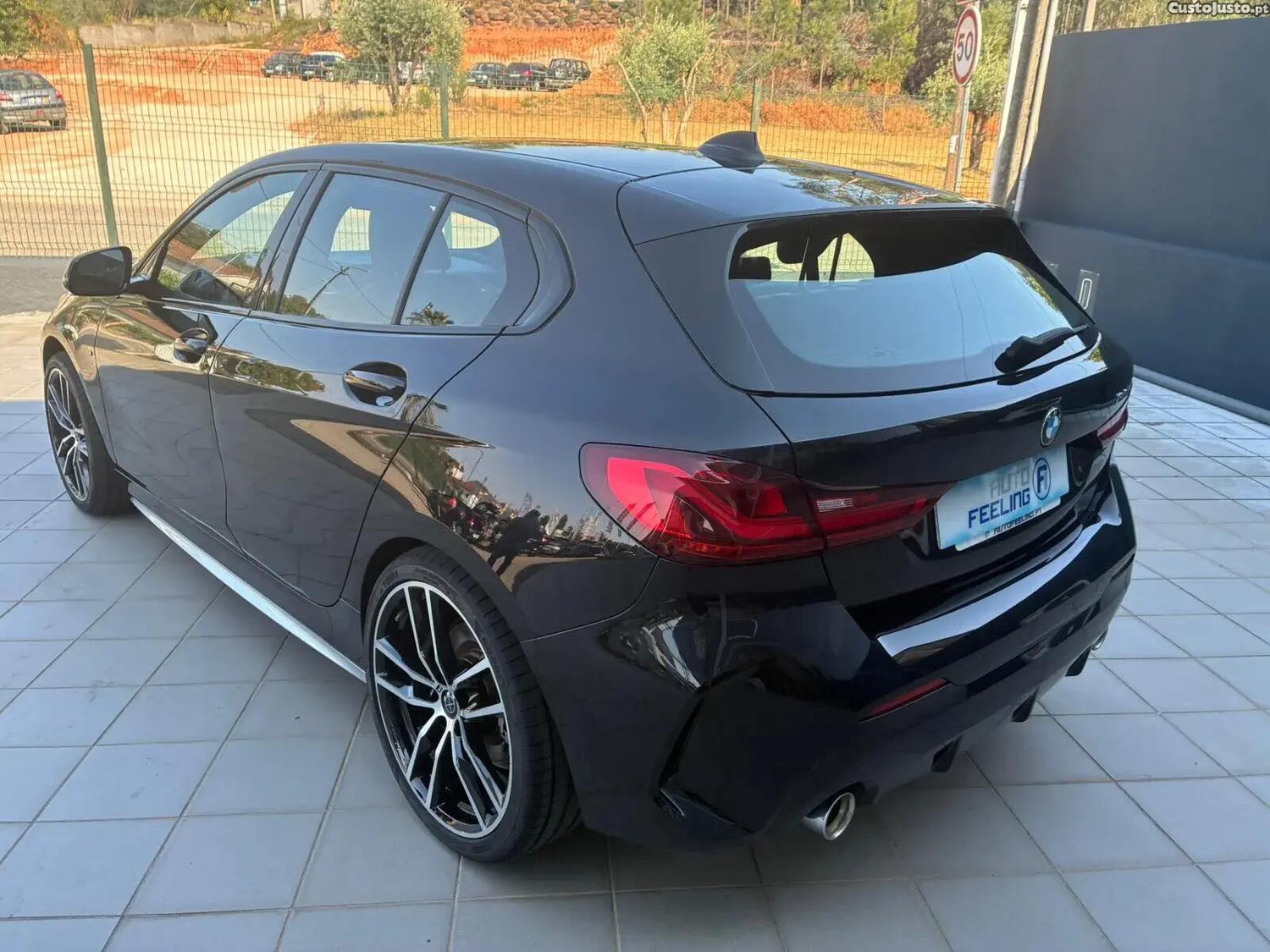 BMW 120 i Aut. M Sport — fotografia 29