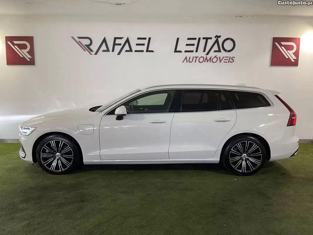 Volvo V60 2.0 t6 awd te inscription — fotografia 26