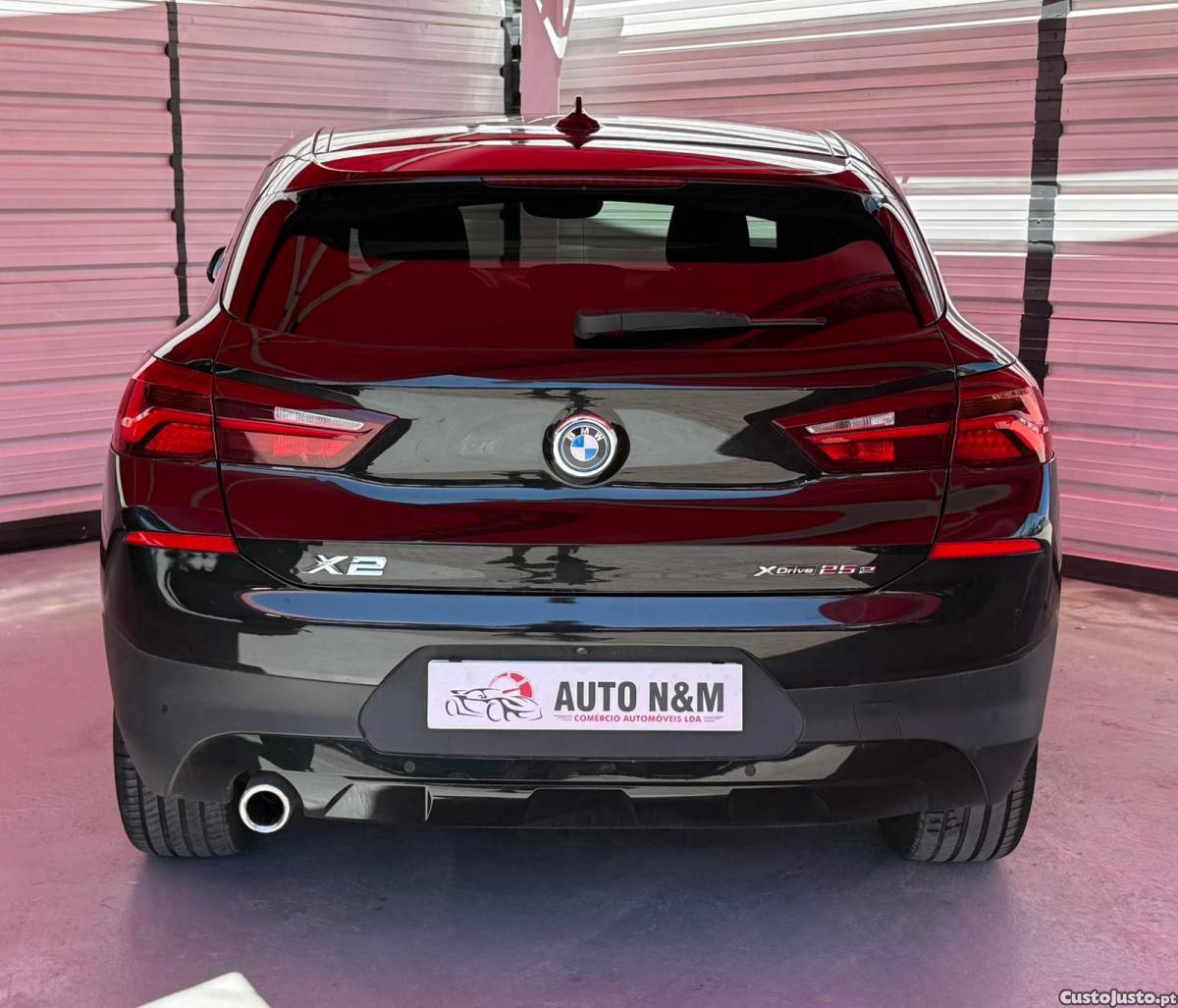 BMW X2 25 e xDrive — fotografia 11