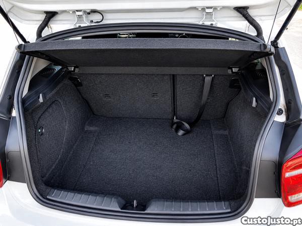BMW 114 Sport — fotografia 2