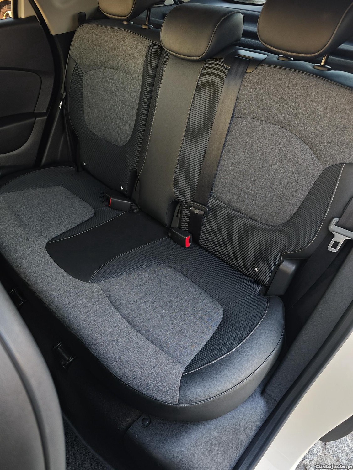 Renault Captur 0.9 Tce Exclusive — fotografia 5