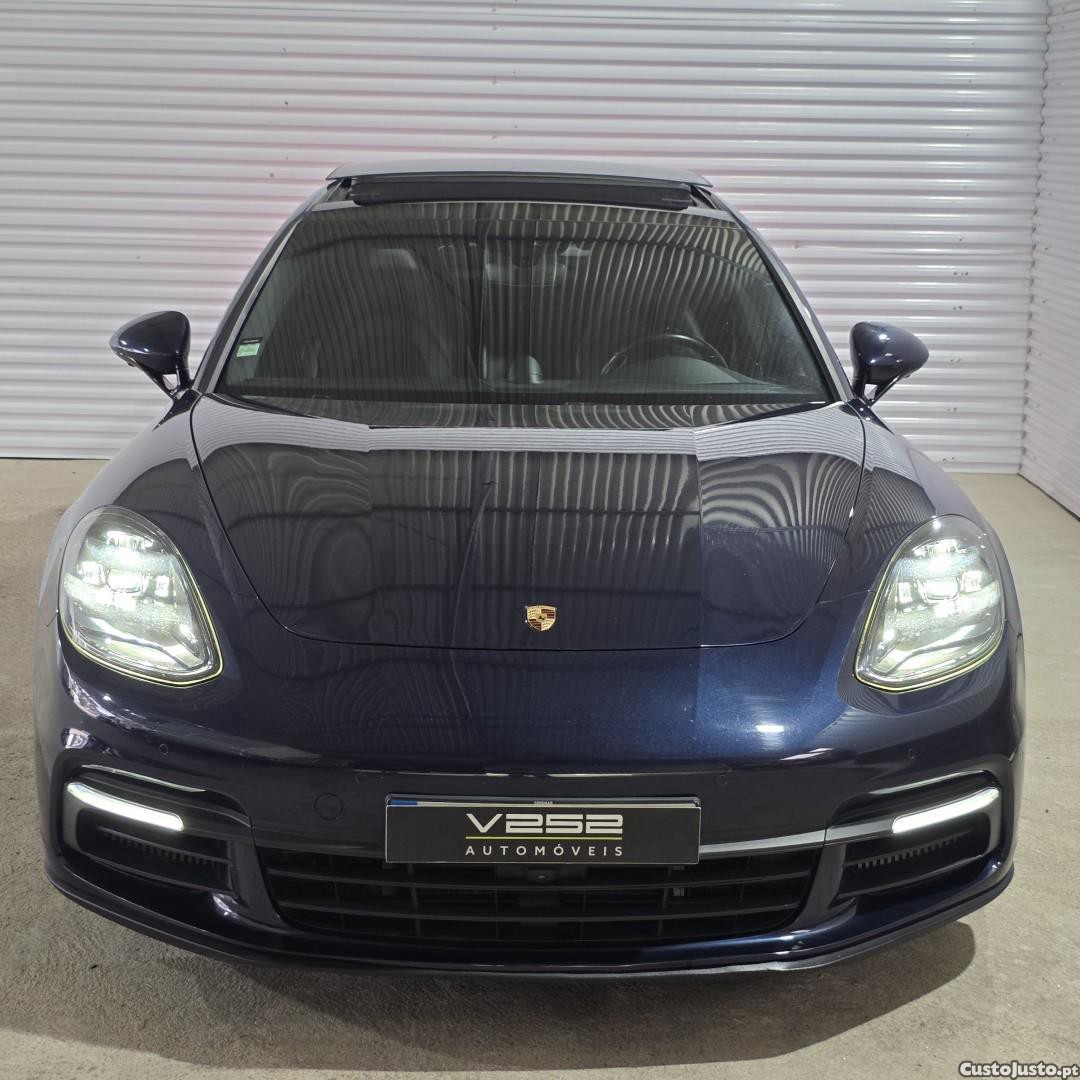 Porsche Panamera 4 E-Hybrid Platinum Edition — fotografia 24