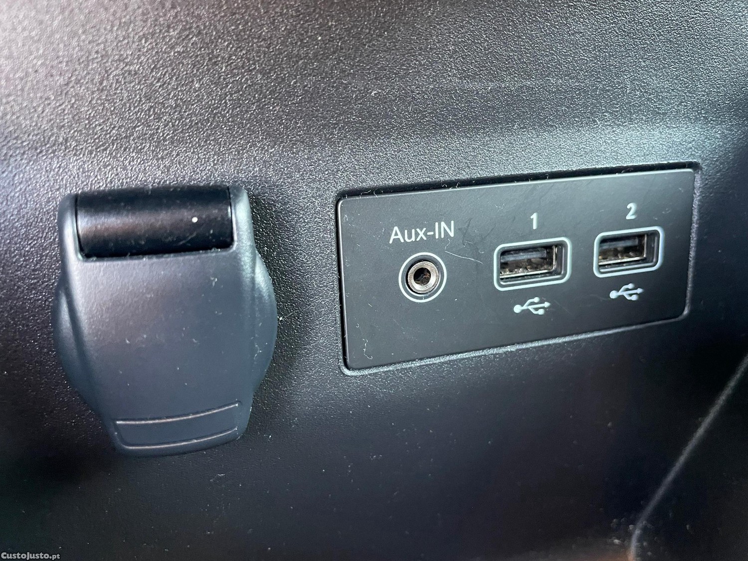 Renault Clio 1.0 TCe Evolution — fotografia 5
