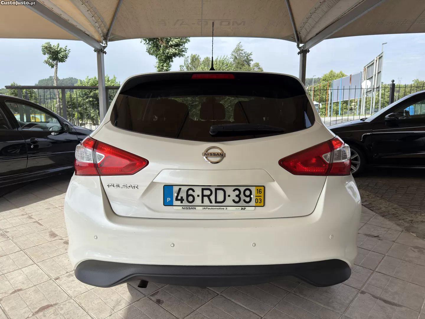 Nissan Pulsar 1.2 dig-t acenta j17 - 16 — photo 5
