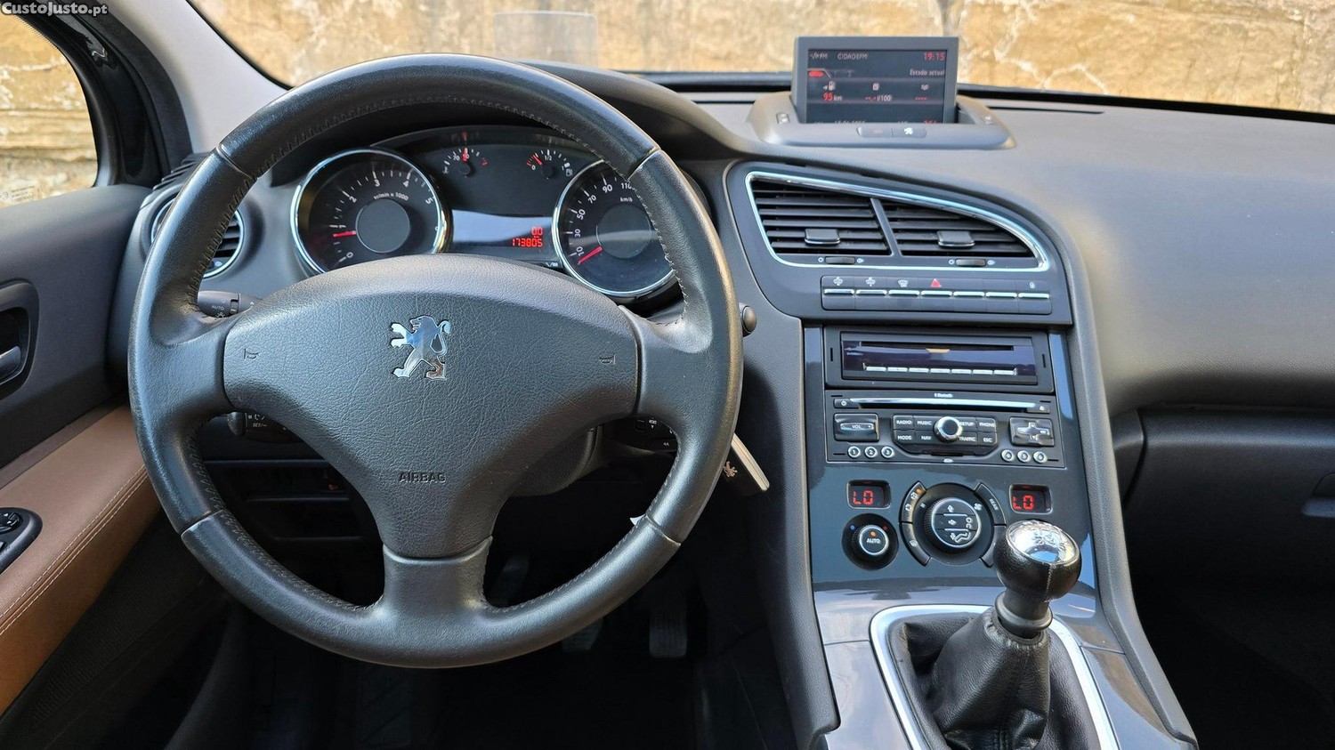 Peugeot 5008 1.6 THP Sport — fotografia 18