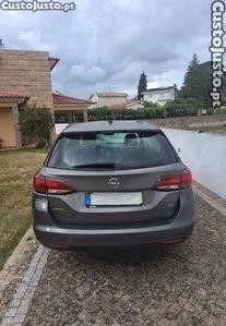 Opel Astra Sports Tourer — fotografia 7