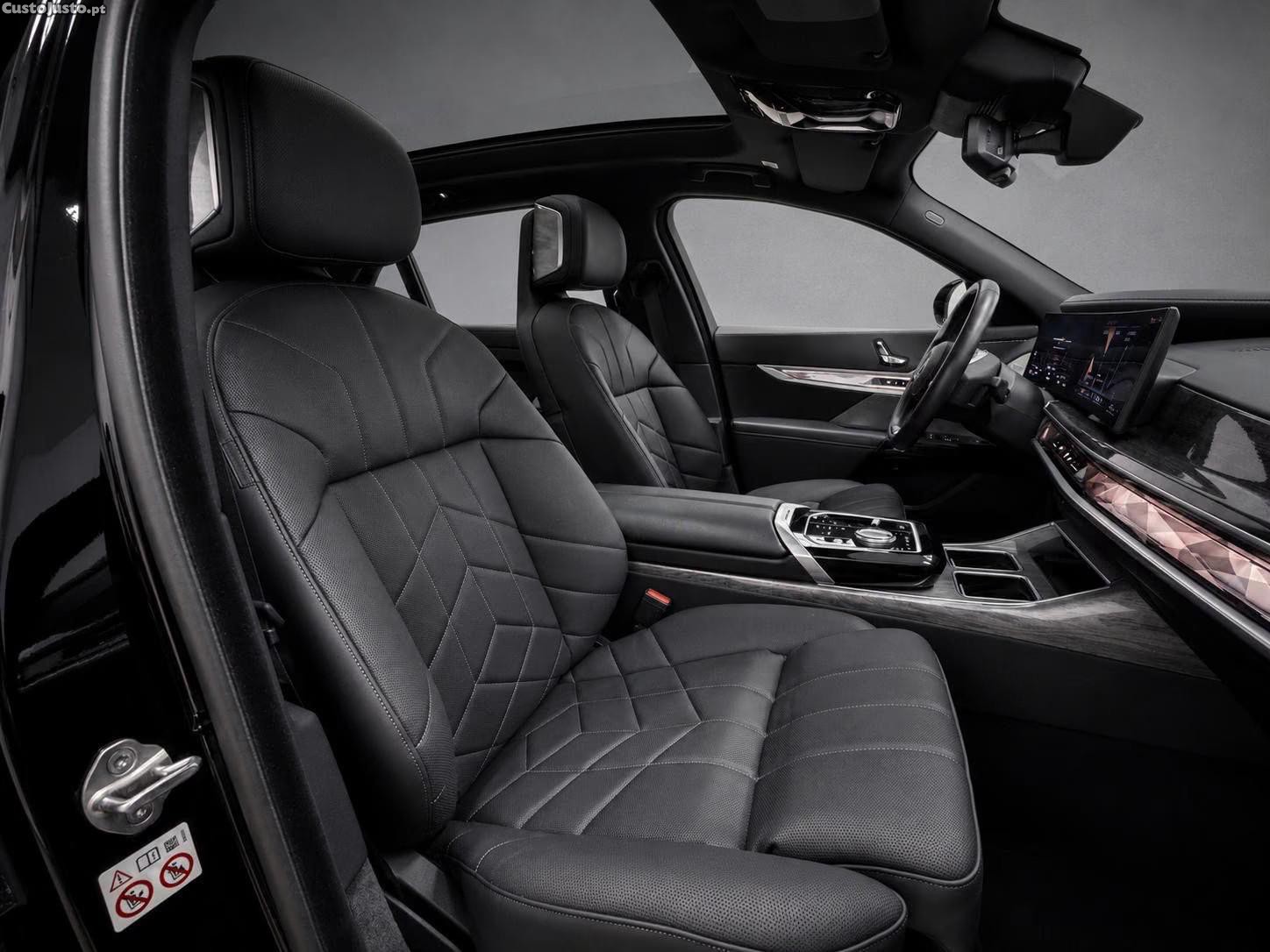 BMW  eDrive50 - 24 — photo 4