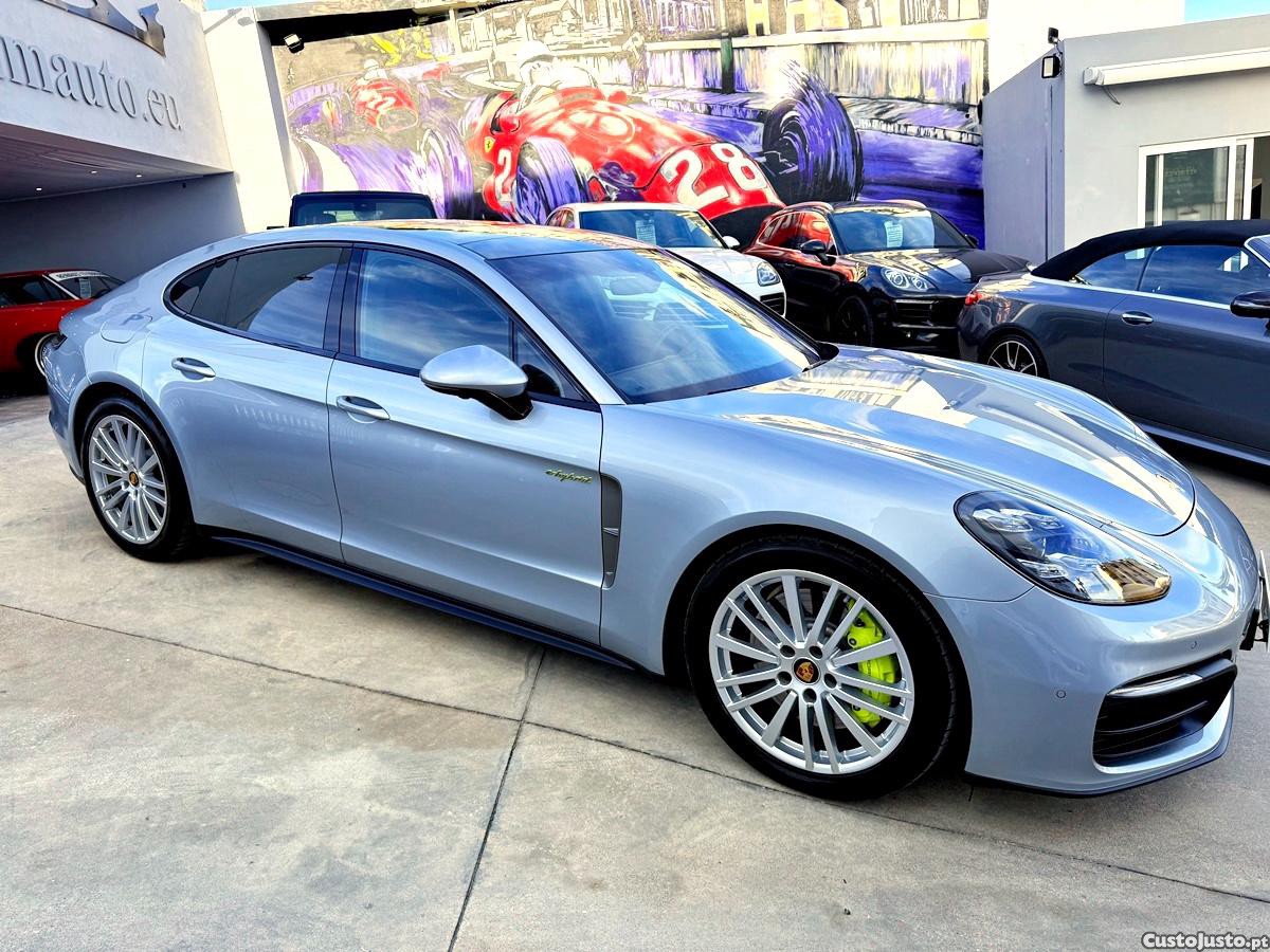 Porsche Panamera E-Hybrid Platinum Edition — fotografia 59