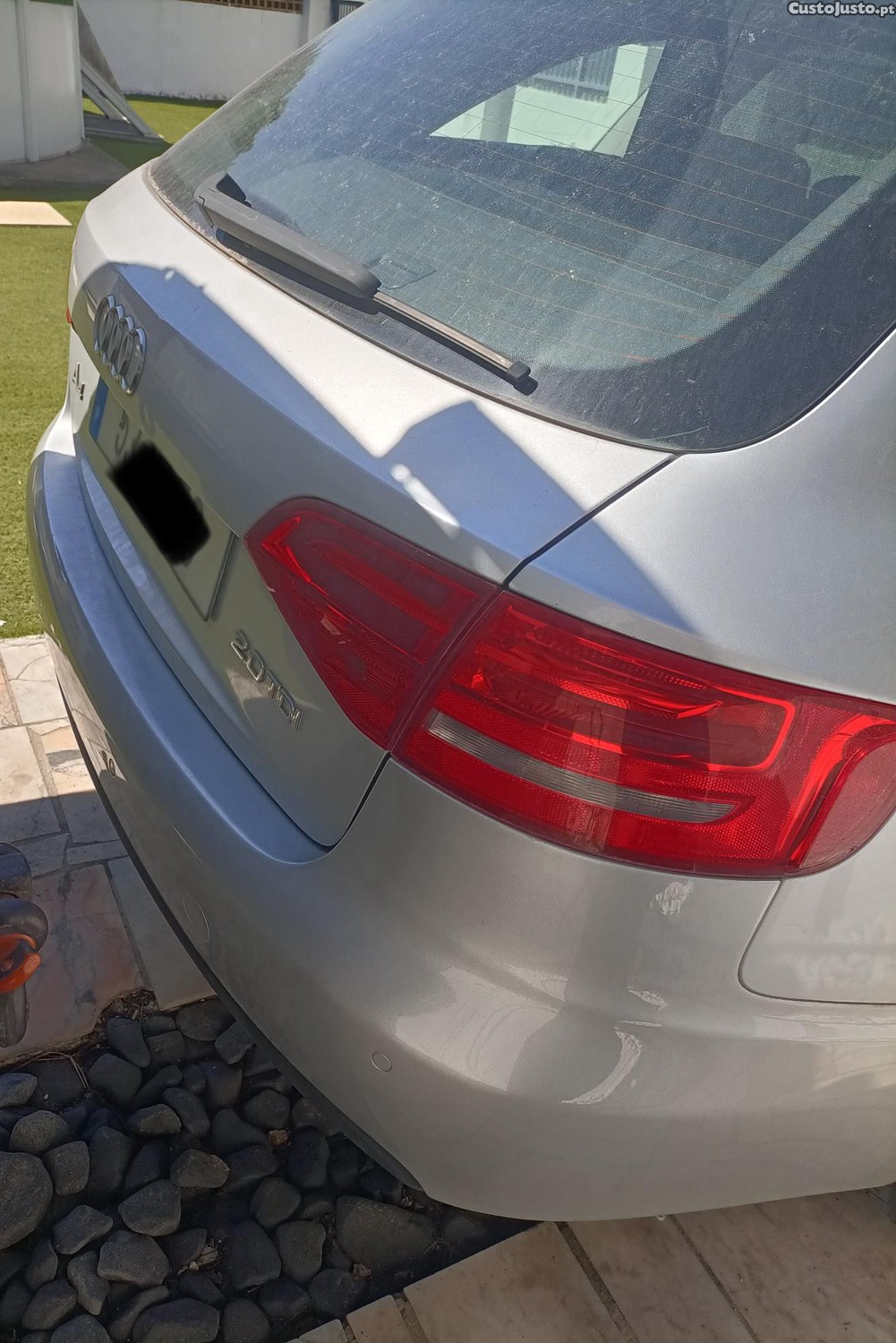 Audi A4 2.0 TDI — fotografia 4