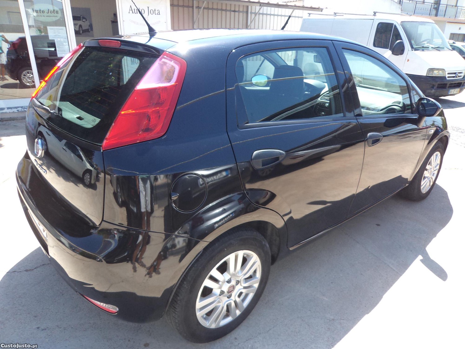 Fiat Punto 1.2 Ar/c 5 Portas — fotografia 7