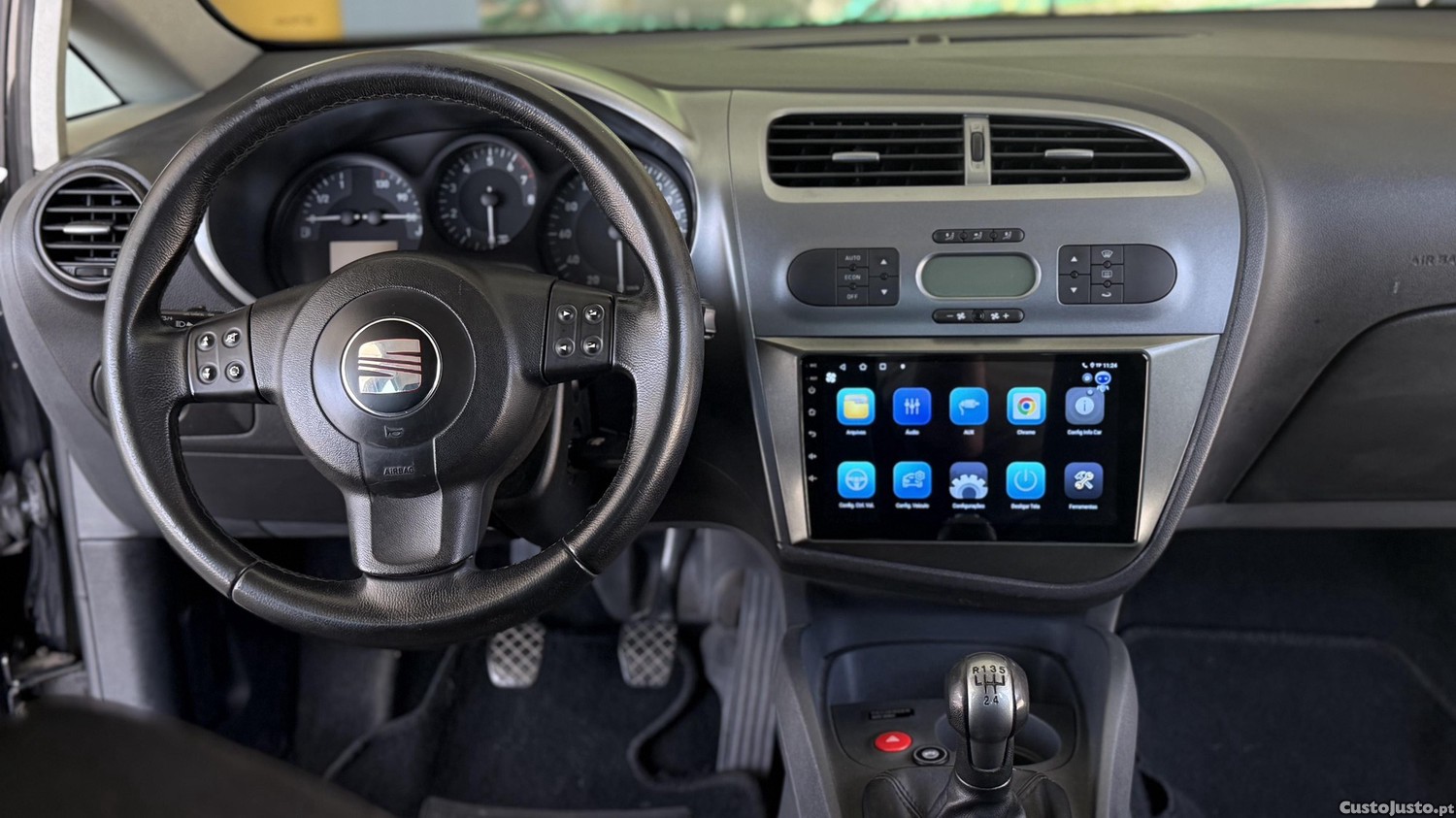 SEAT Leon GPL (Android & Apple CarPlay) c/ poucos kms — fotografia 5