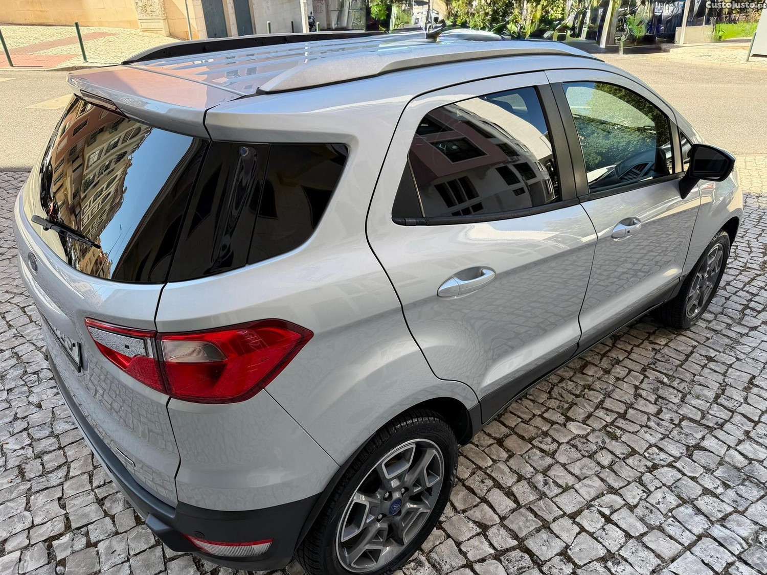 Ford EcoSport 1.0 EcoBoost TITANIUM — fotografia 21