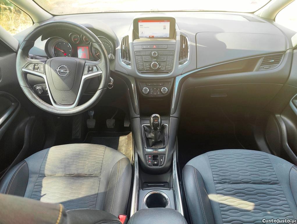 Opel Zafira Tourer 135cv 7Lugares / 146Eur. mês — fotografia 6