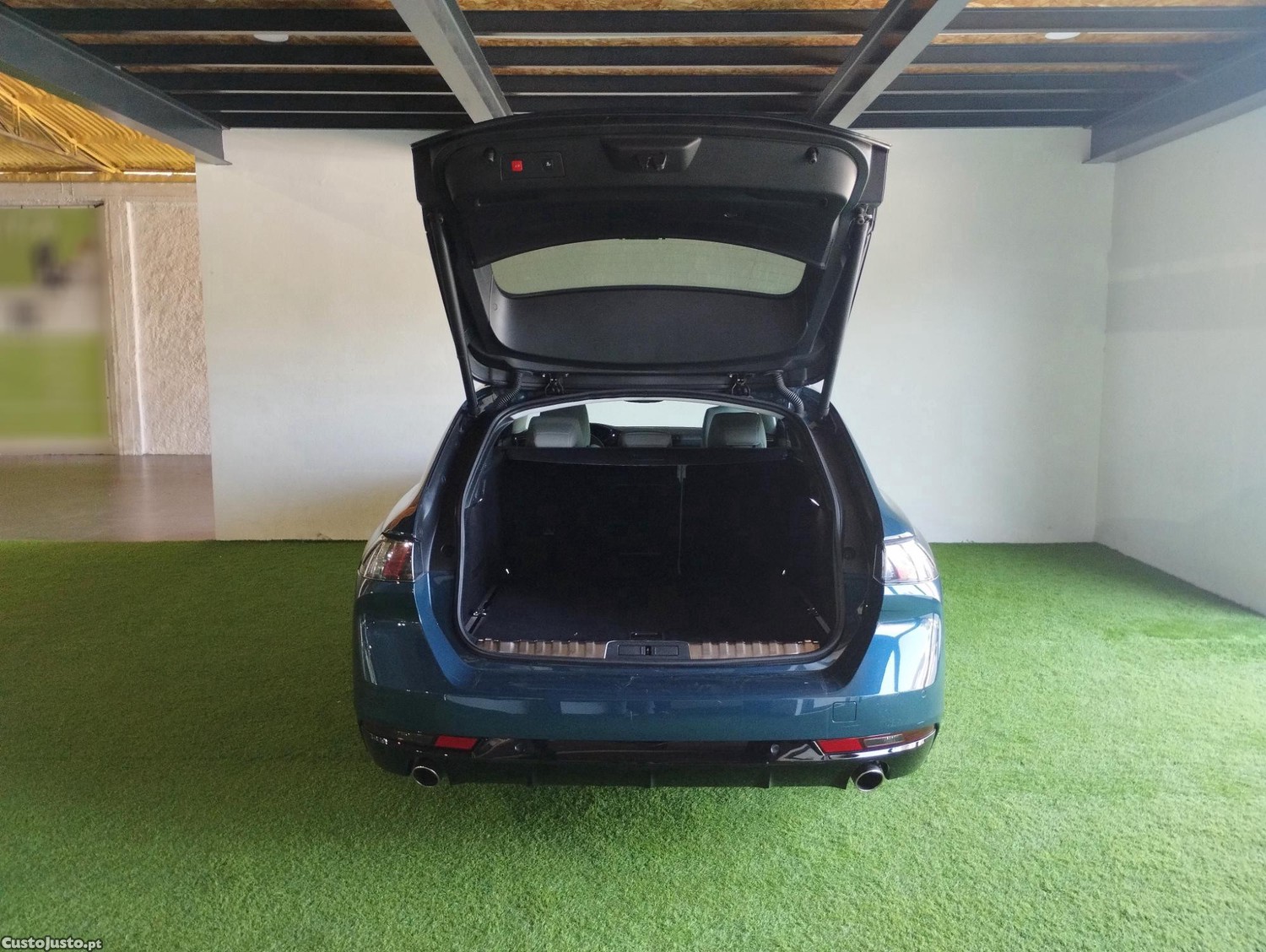 Peugeot 508 SW 1.6 Hybrid Allure e-EAT9 - 20 — photo 5