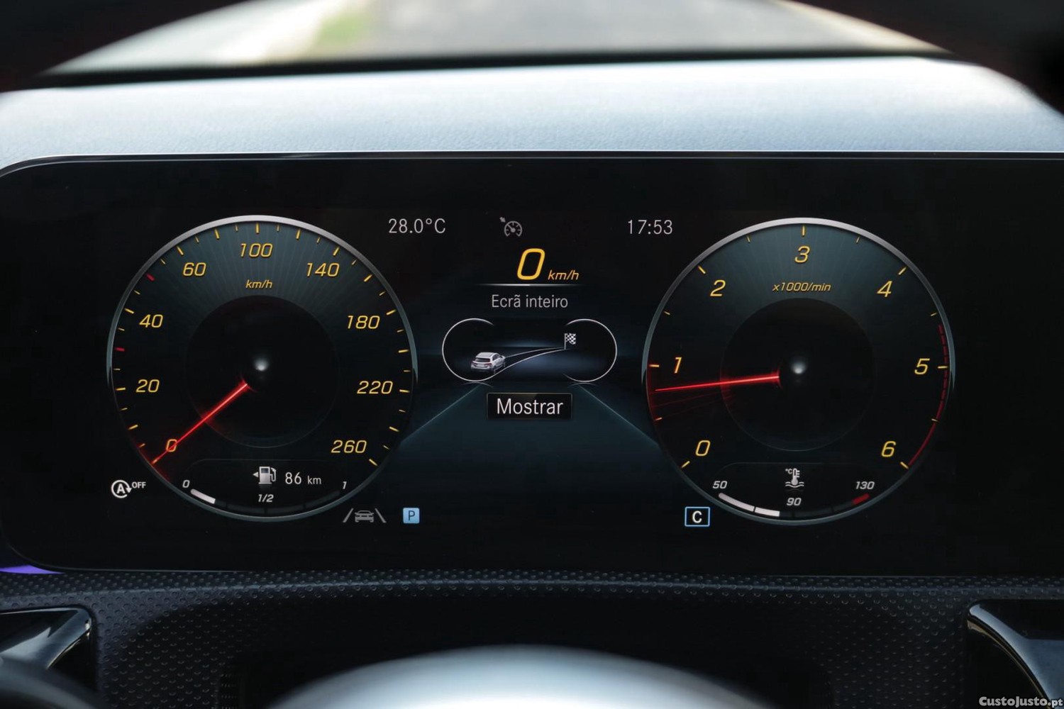 Mercedes-Benz A 180 d AMG Line 2.0 116cv — fotografia 19