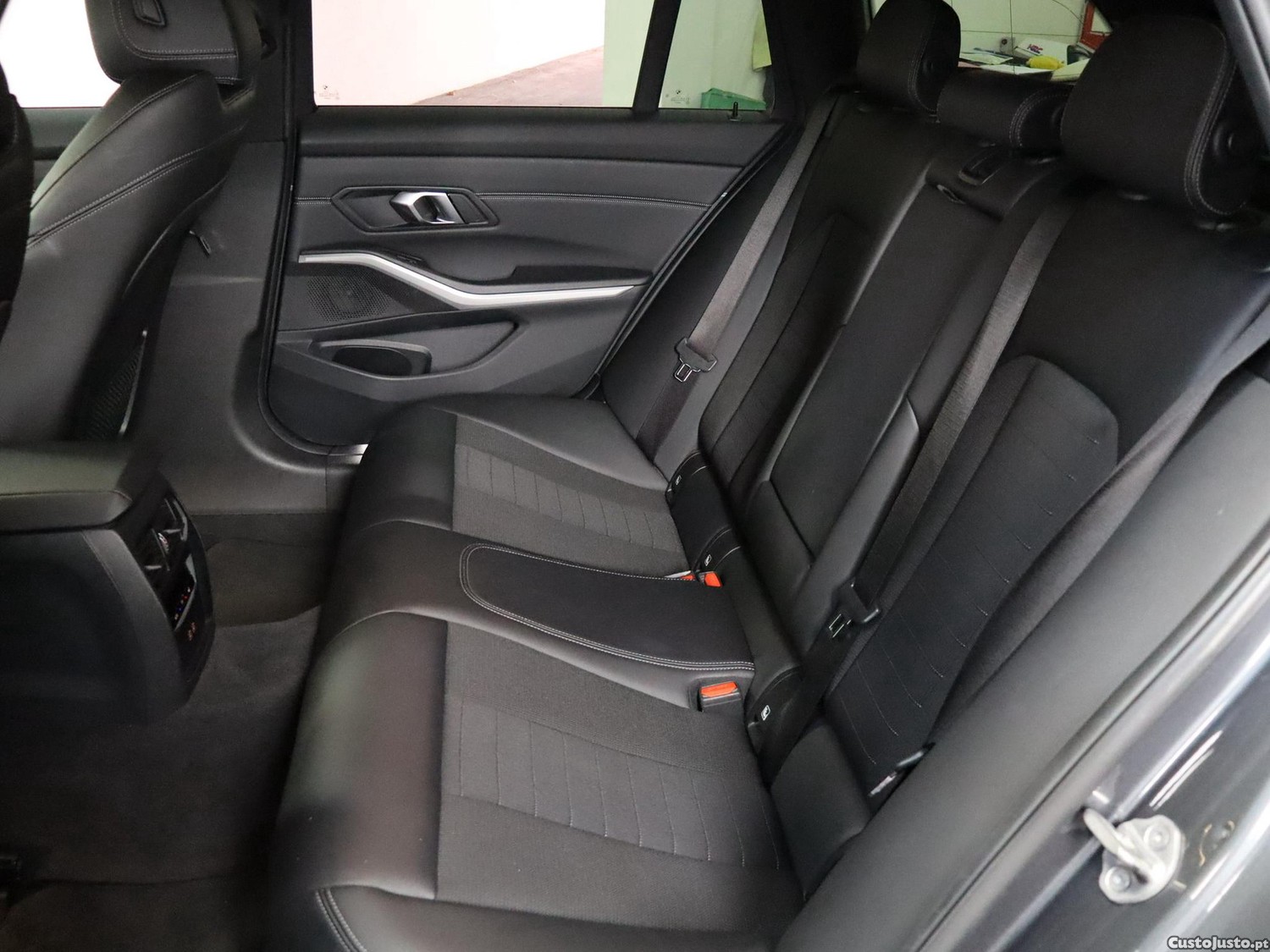 BMW 320 e Corporate Edition Auto — fotografia 15