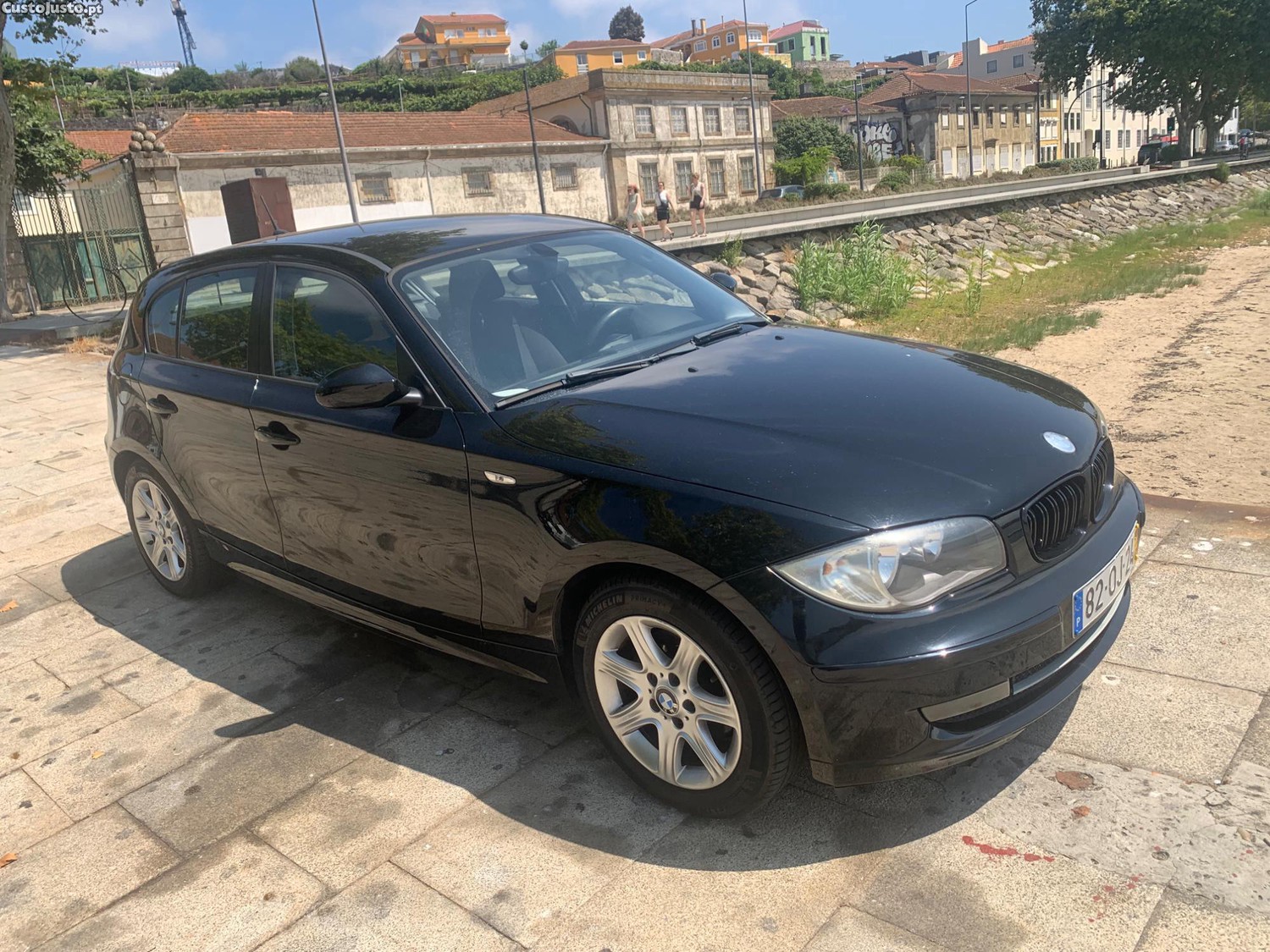 BMW 118 d — fotografia 8