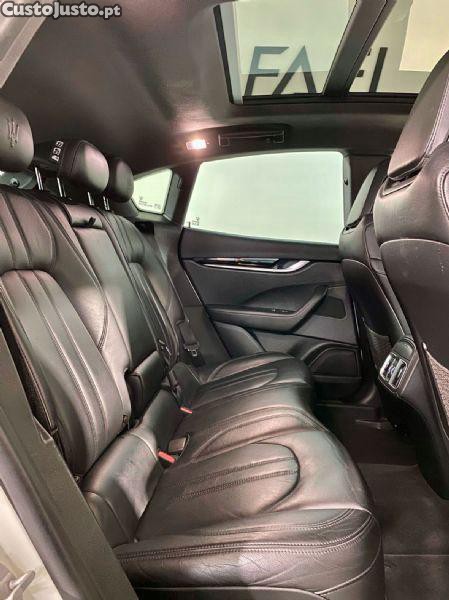 Maserati Levante 3.0 v6 — fotografia 11