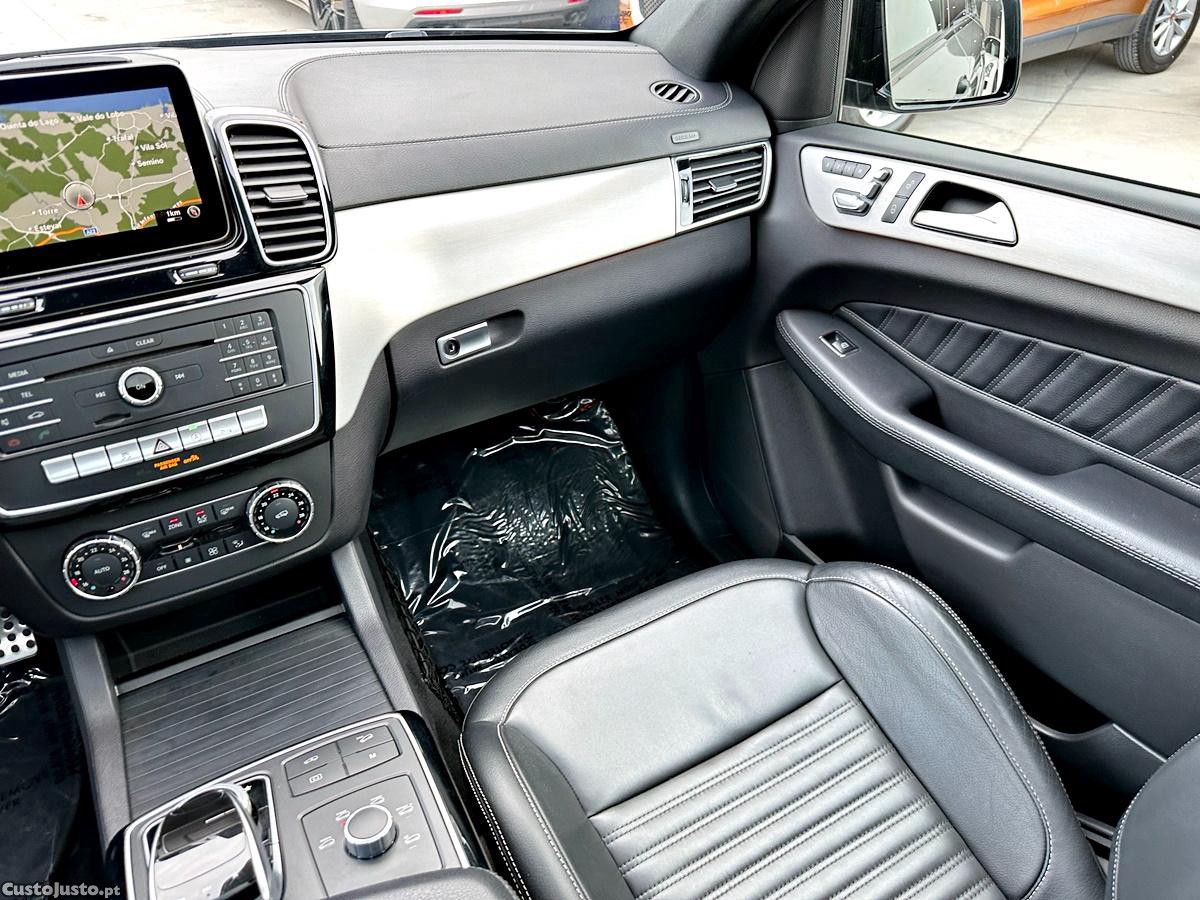 Mercedes-Benz GLE 43 AMG 43 — fotografia 40