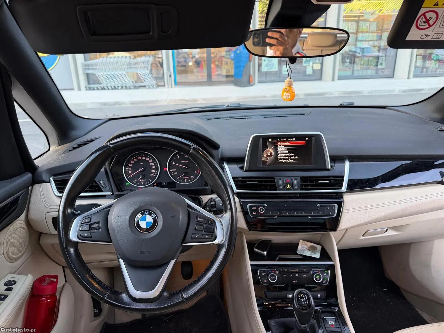 BMW 216 Active Tourer d Line Luxury — fotografia 5