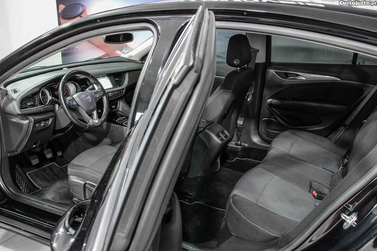 Opel Insignia 1.6 CDTi Business Edition — fotografia 15