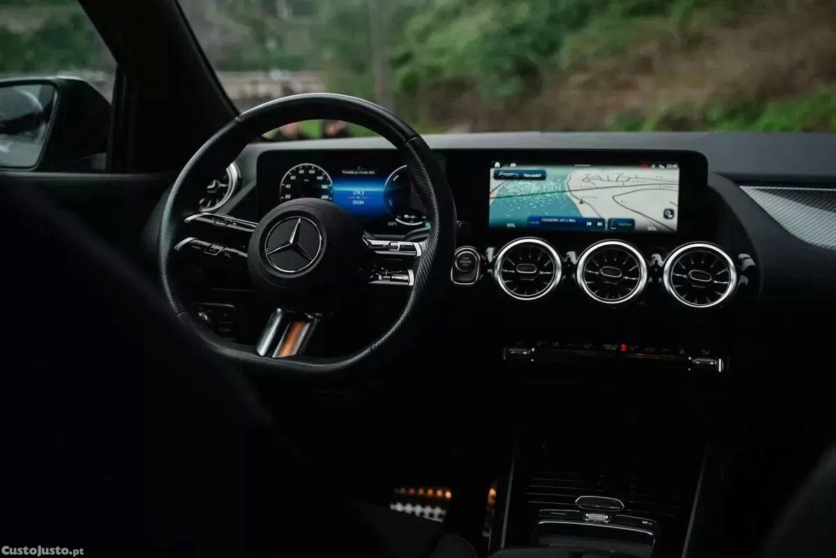 Mercedes-Benz GLA 250 E amg line - 24 foto 4
