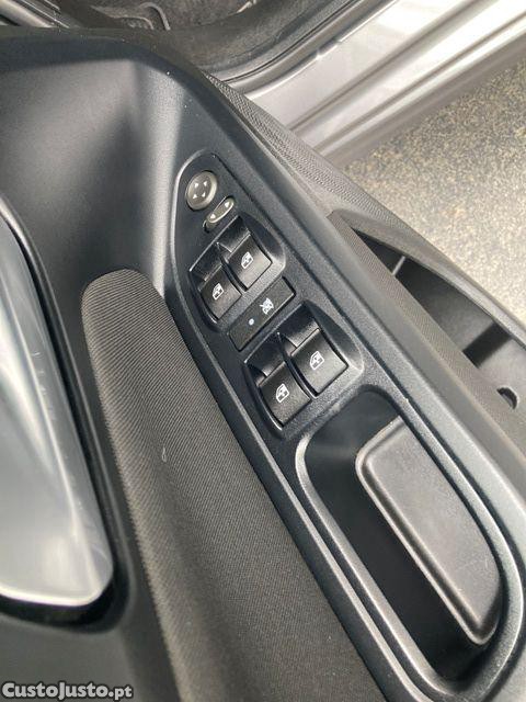 Fiat Tipo 1.3 MultiJet Life — fotografia 7
