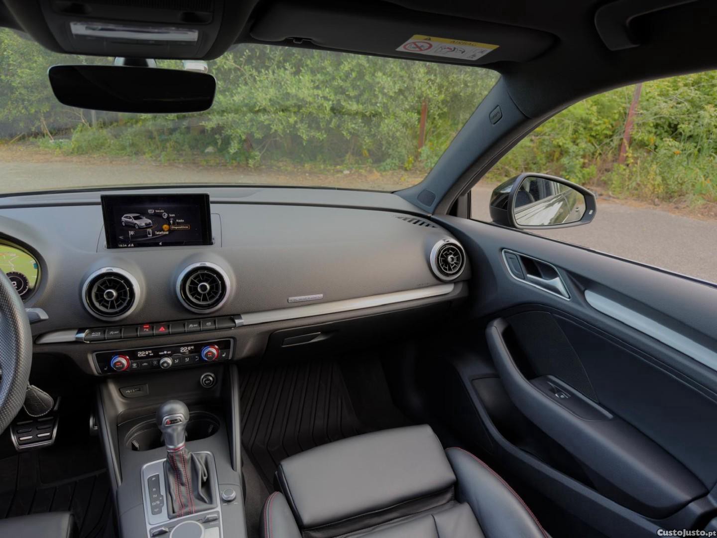 Audi S3 2.0 TFSi quattro S tronic — fotografia 12