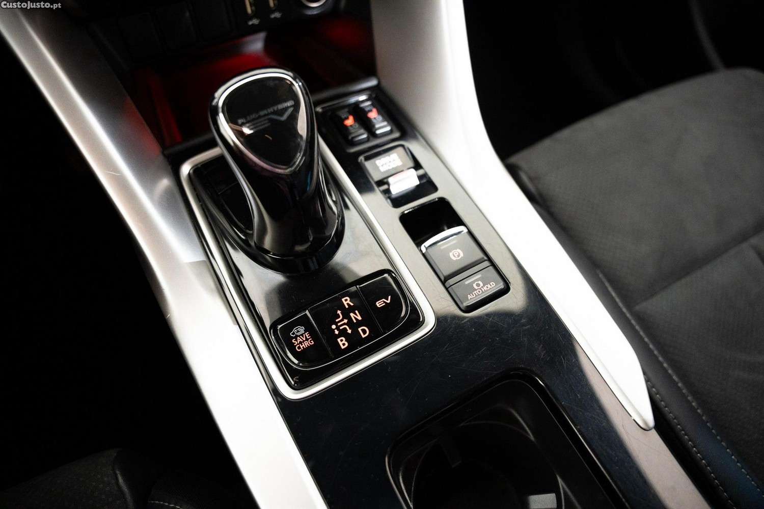 Mitsubishi Eclipse Cross 2.4 PHEV eMotion — fotografia 8