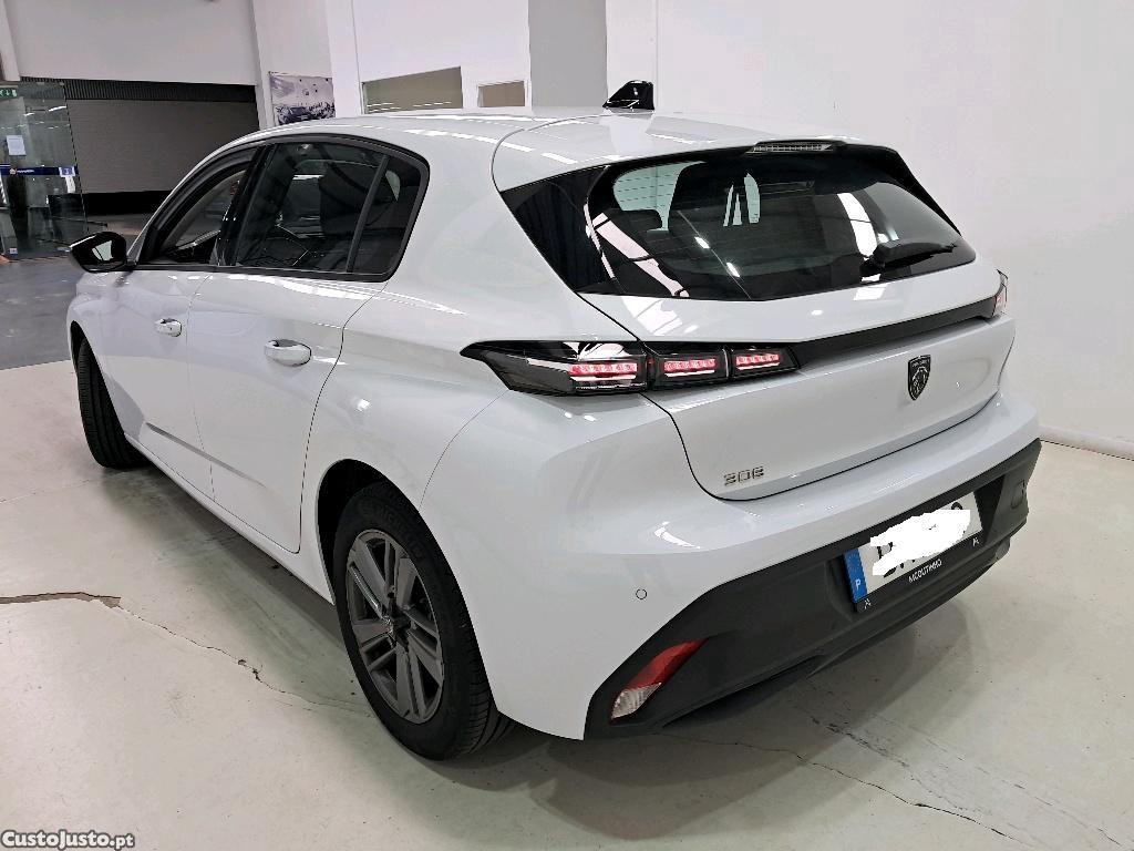 Peugeot 308 1.5 Diesel 130CV /ACTIVE PACK EAT8 NACIONAL ano 2024 — fotografia 9