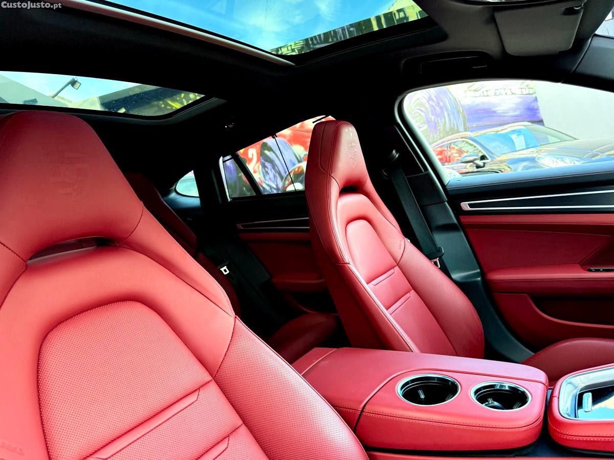 Porsche Panamera E-Hybrid Platinum Edition — fotografia 32