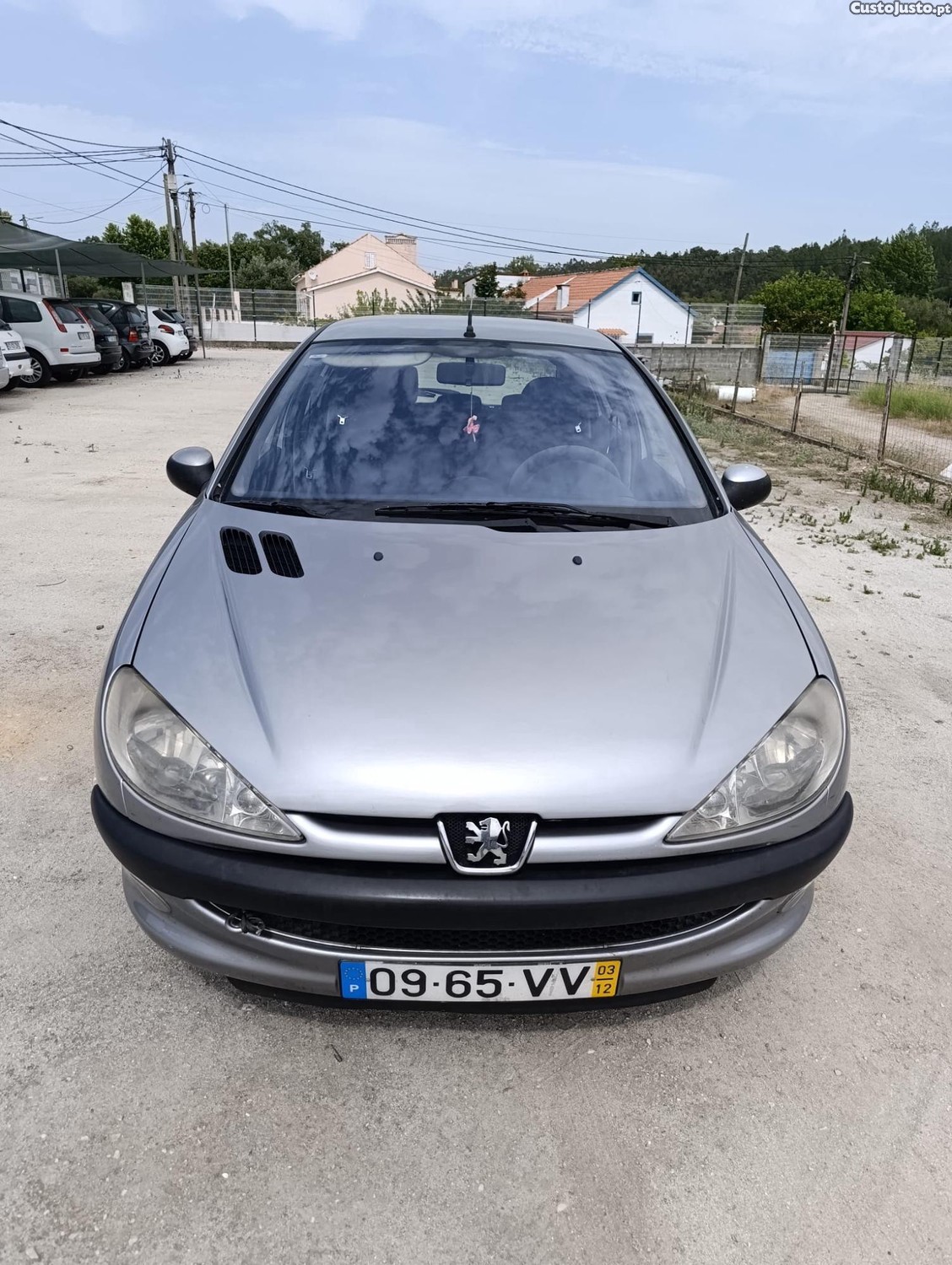 Peugeot 206 1.4 — fotografia 2