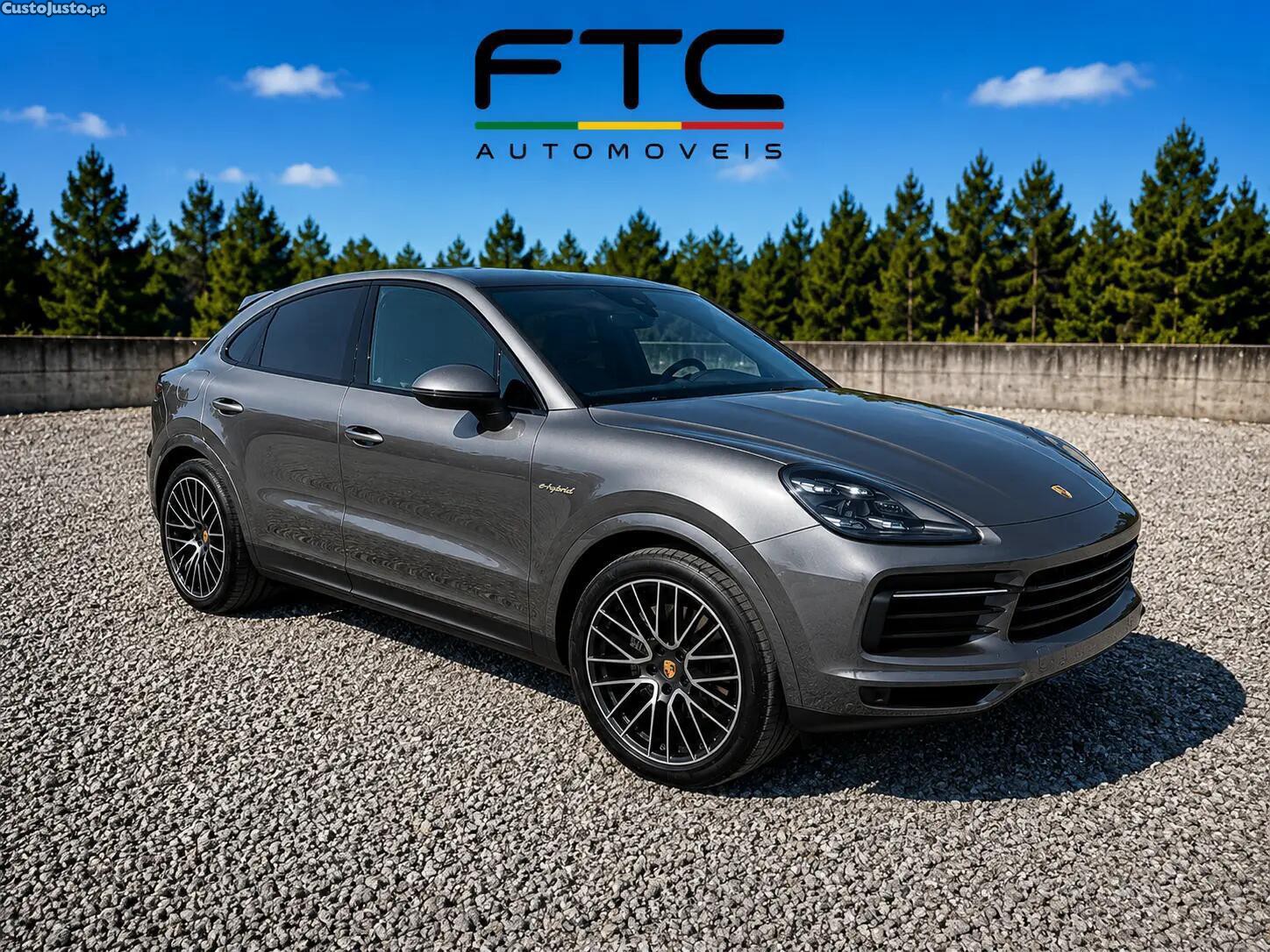 Porsche Cayenne E-Hybrid Tiptronic S Platinum Edition — fotografia 16