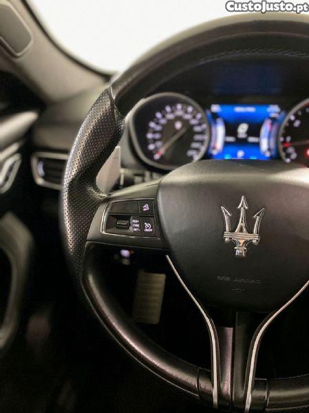 Maserati Levante 3.0 v6 — fotografia 28