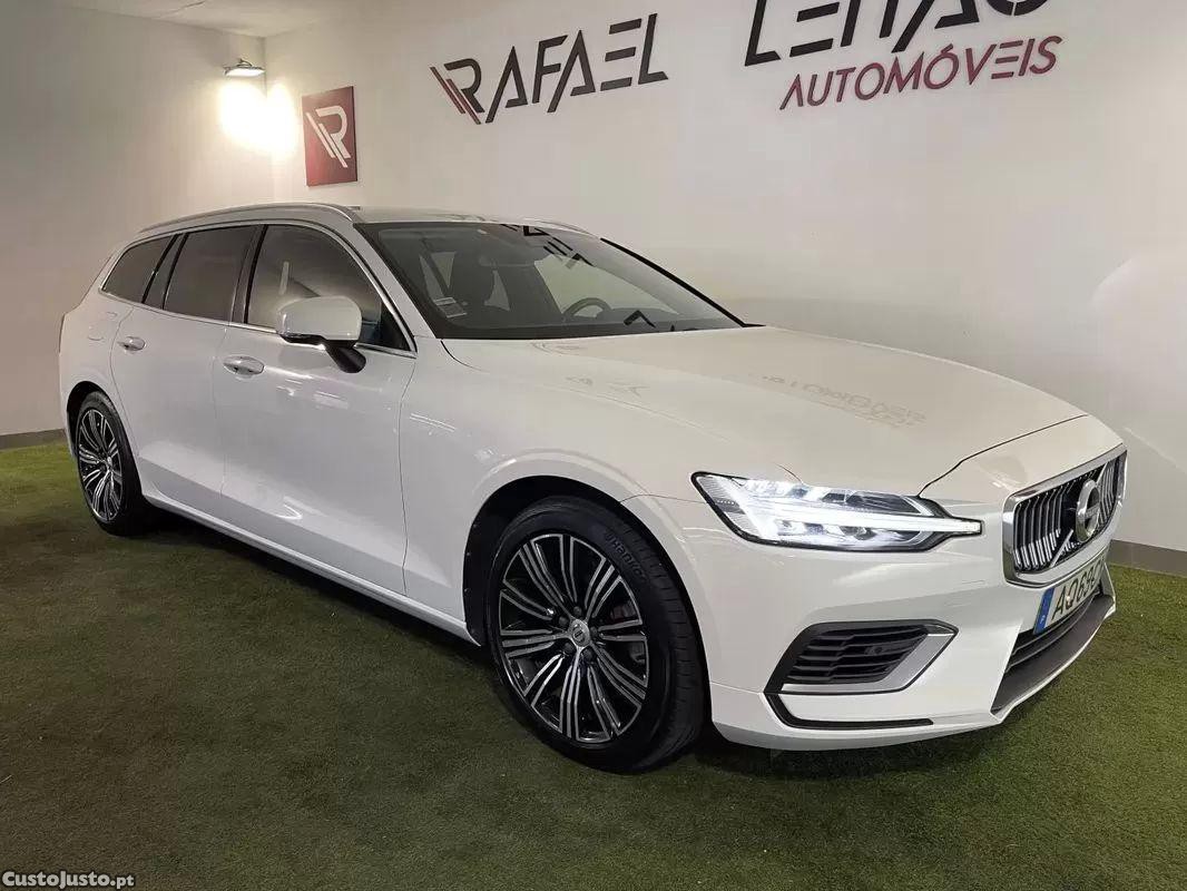 Volvo V60 2.0 t6 awd te inscription — fotografia 21