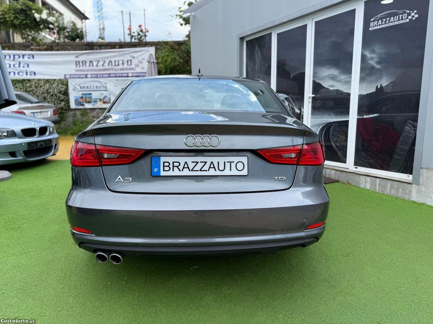 Audi A3 Limousine 2.0 TDi S-line — fotografia 2
