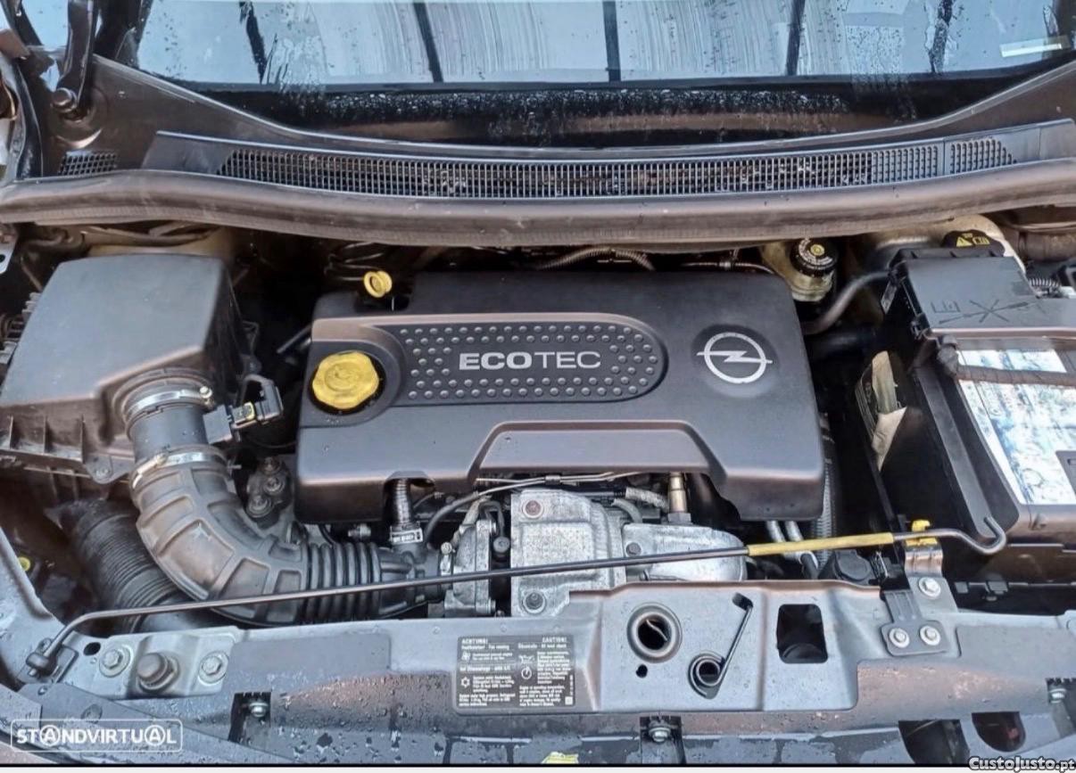 Opel Meriva 1.3CDTI COSMO — fotografia 3