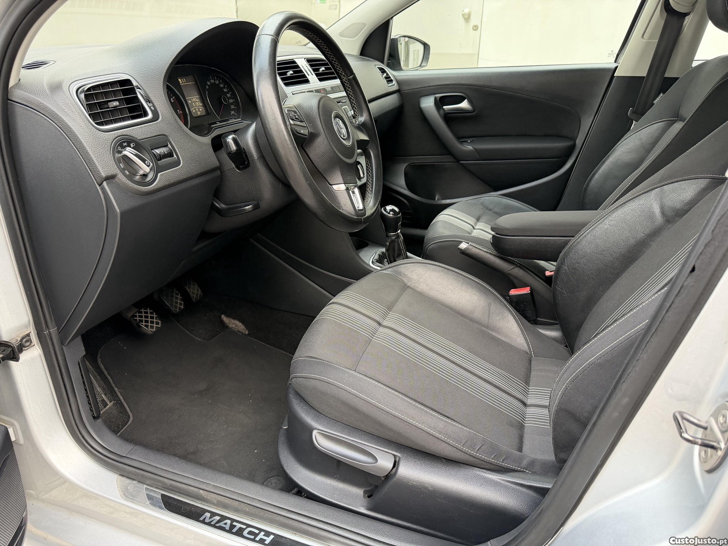 Volkswagen Polo 1.2 Versão Match — fotografia 8