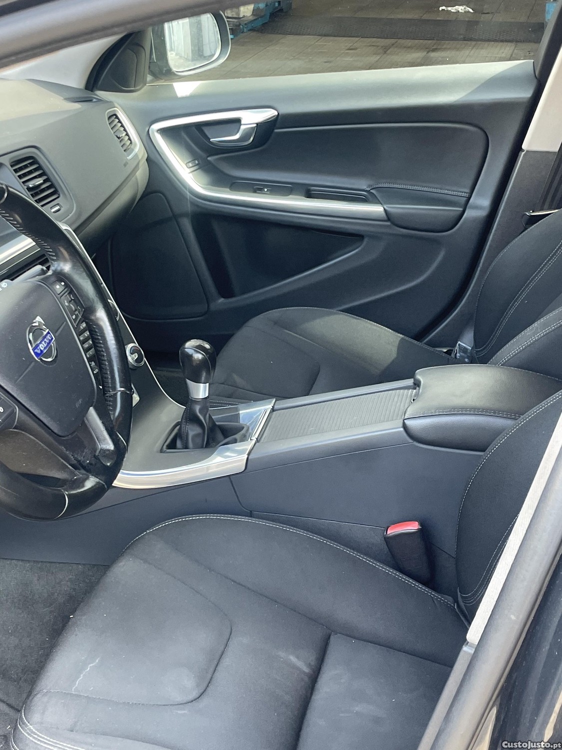 Volvo V60 1.6hdi — fotografia 5