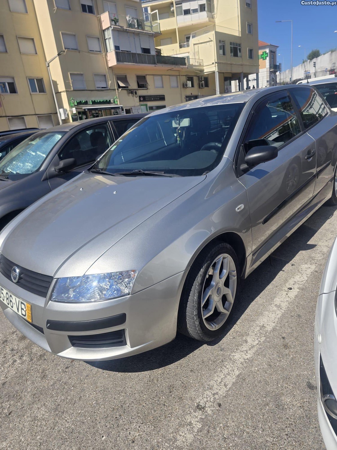 Fiat Stilo 1.9jtd 2lug. — fotografia 3