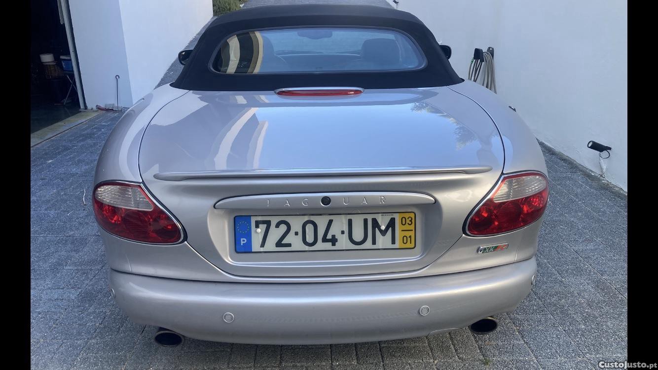 Jaguar XKR 4.2 — fotografia 3