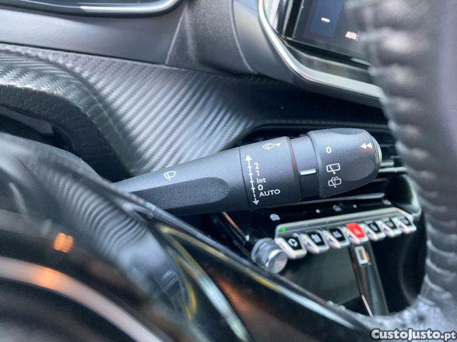 Peugeot 208 1.2 PureTech Allure — fotografia 14
