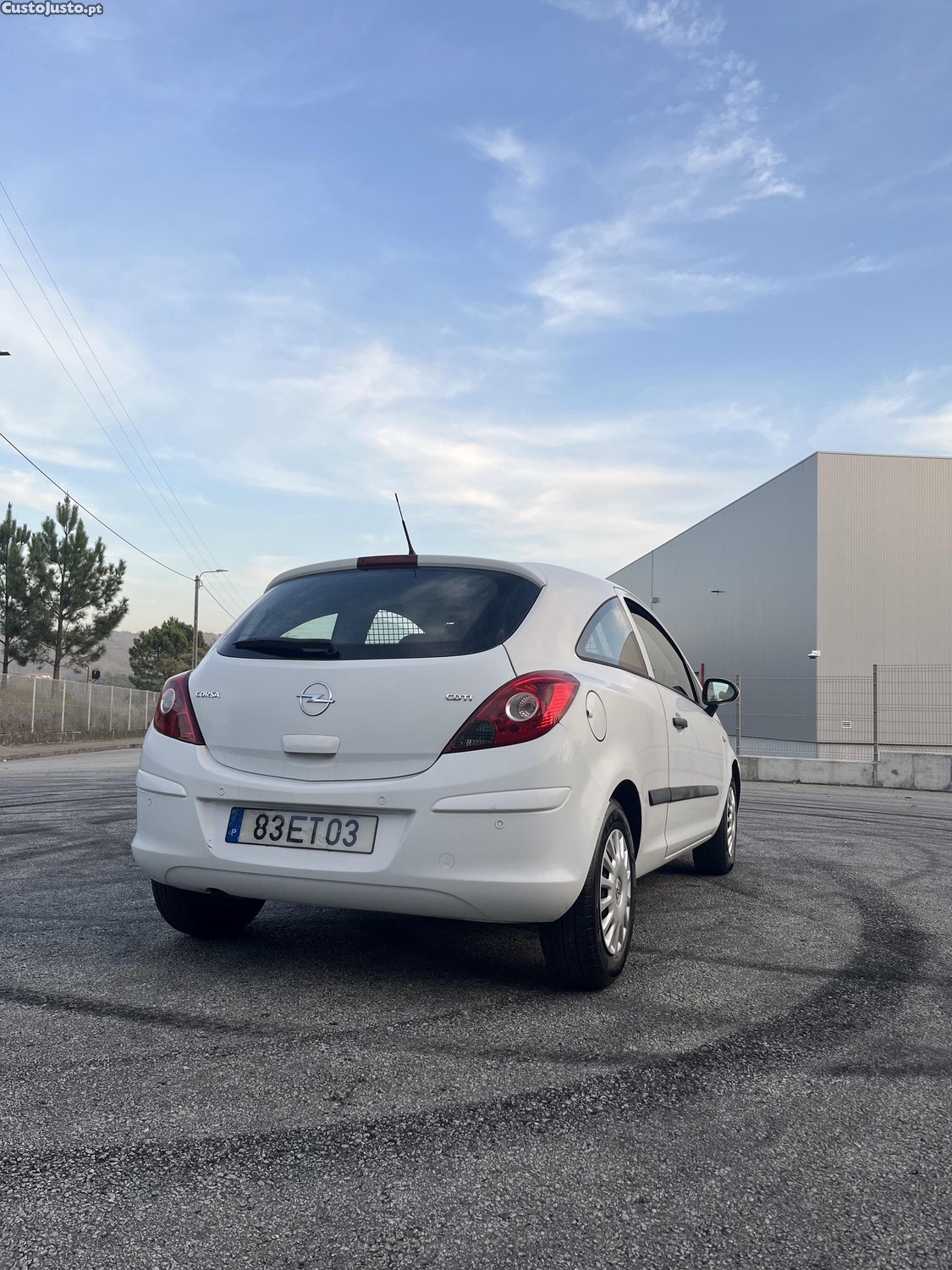 Opel Corsa 1.3CDTi — fotografia 5