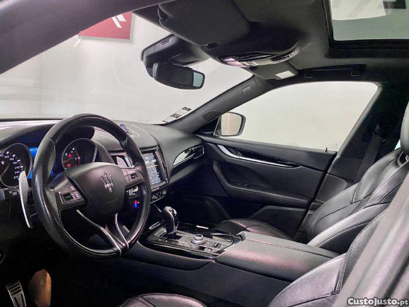 Maserati Levante 3.0 v6 — fotografia 40