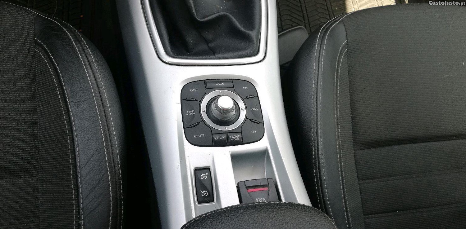 Renault Laguna Break III2.0dci150cv — fotografia 3